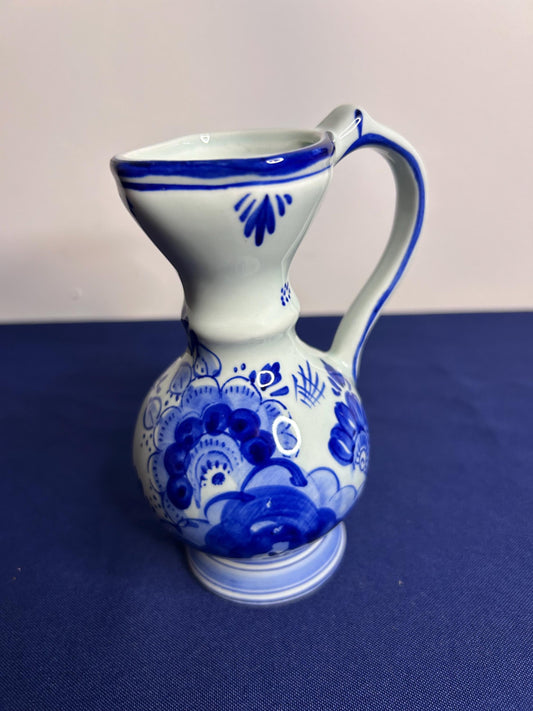 DELFT Krug 13 cm wunderschön