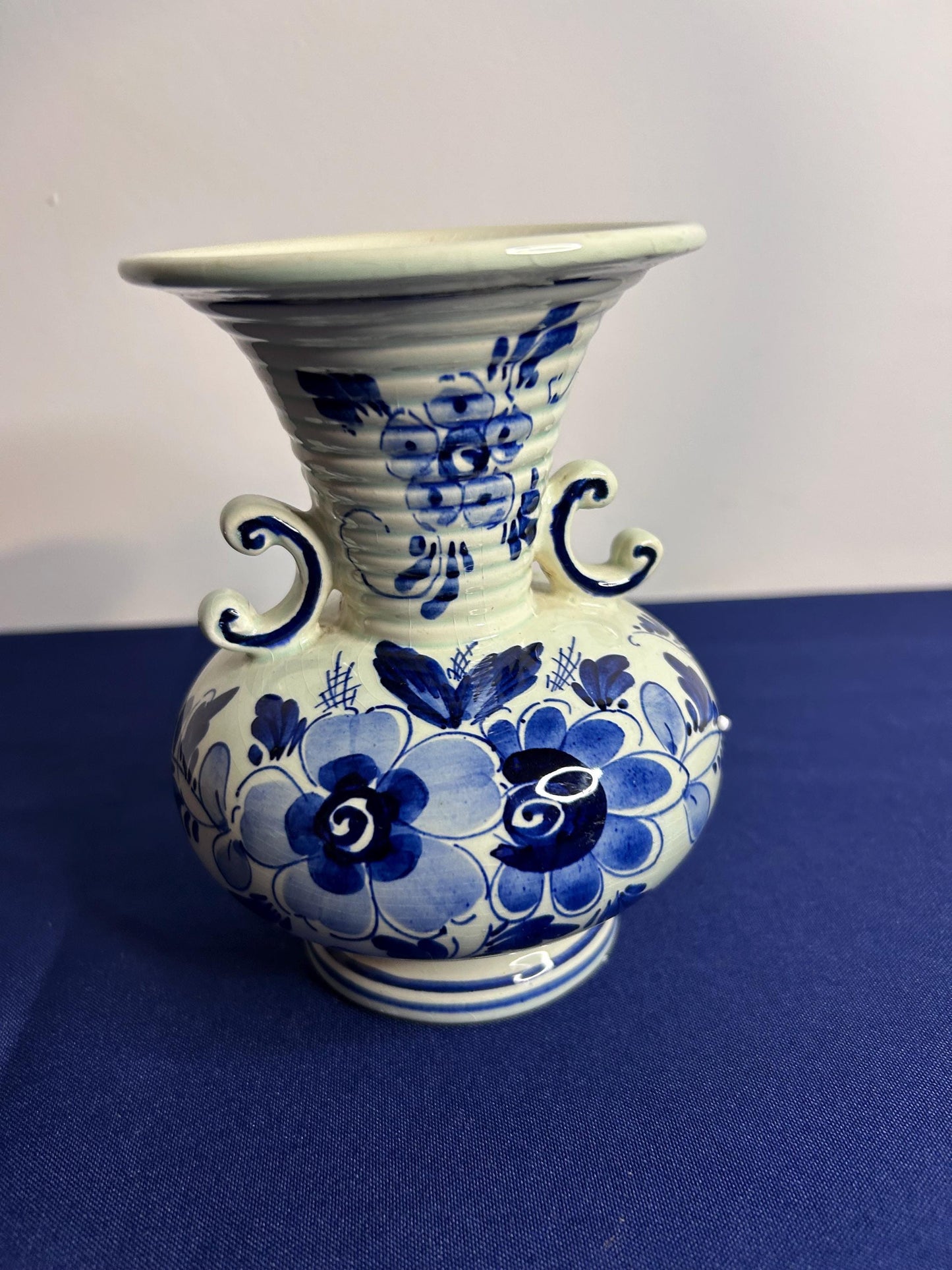 DELFT Vase 14cm beautiful