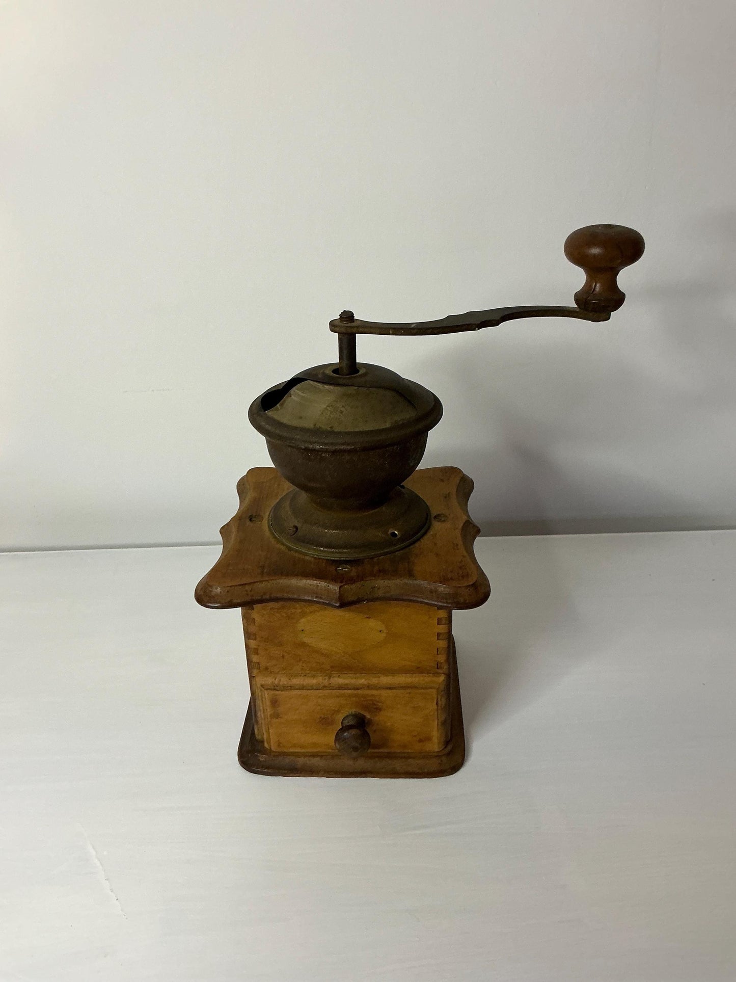 coffee grinder from the Biedermeier period