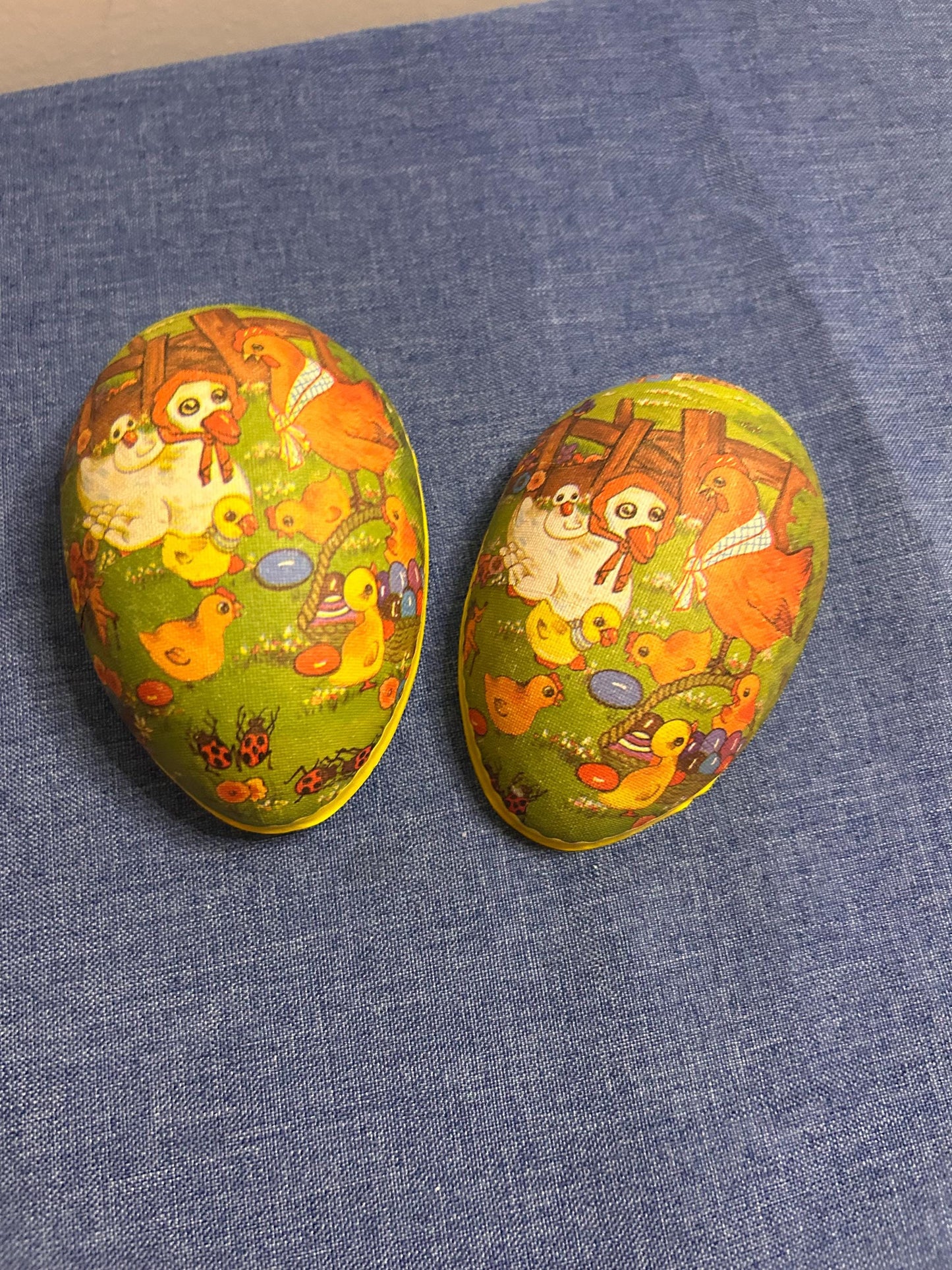 2 beautiful vintage Easter eggs