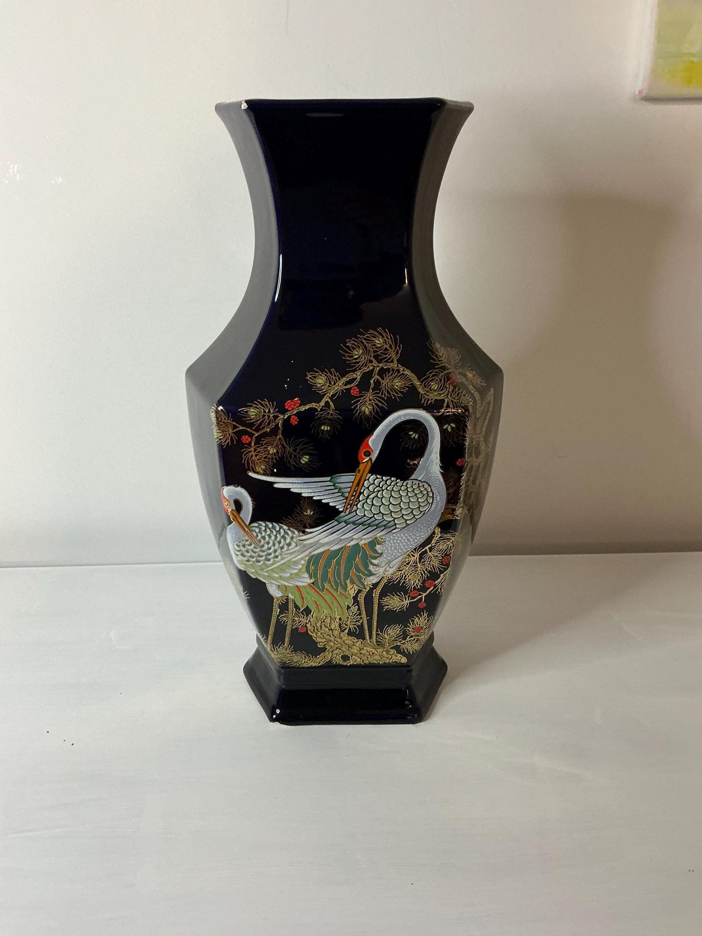 Vase in Japanese cloisonné style