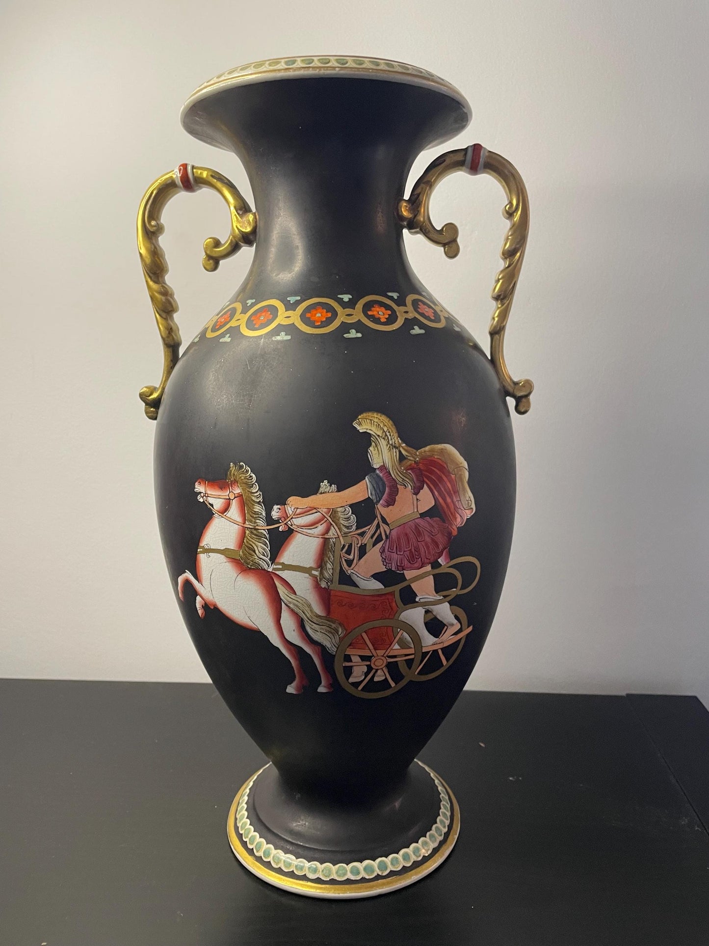 Amphora in classical style