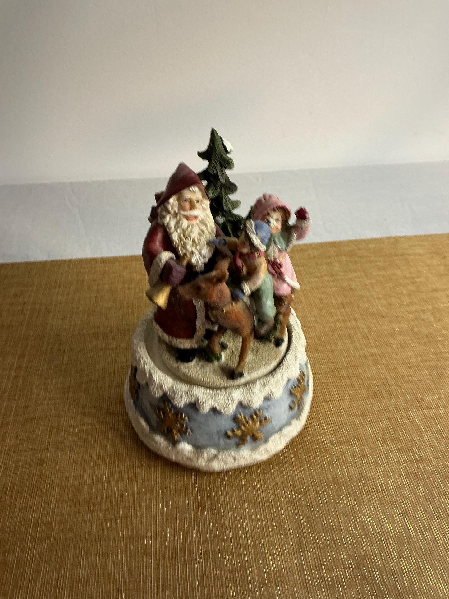 Enchanting Christmas music box in Victorian style