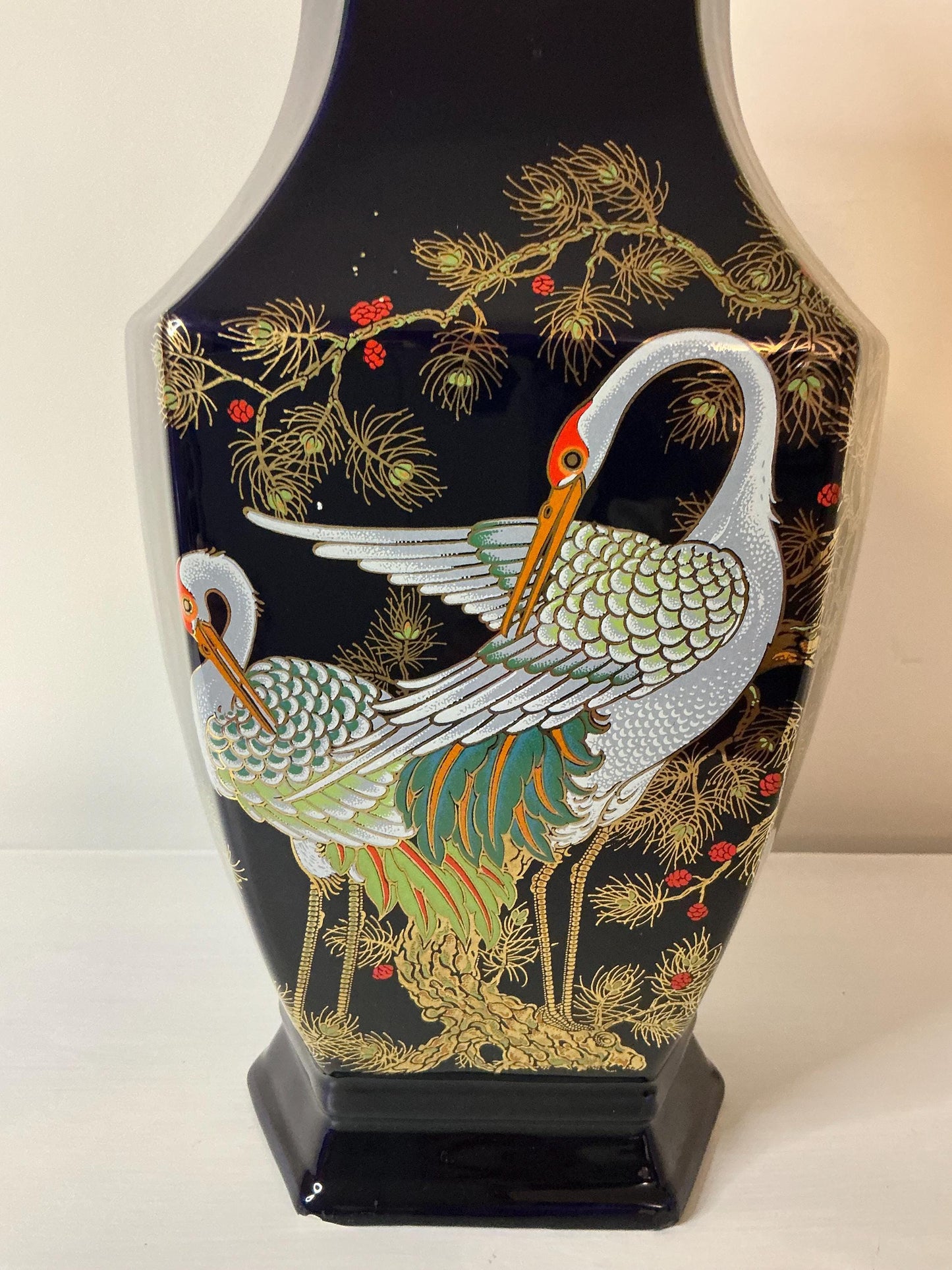 Vase in Japanese cloisonné style