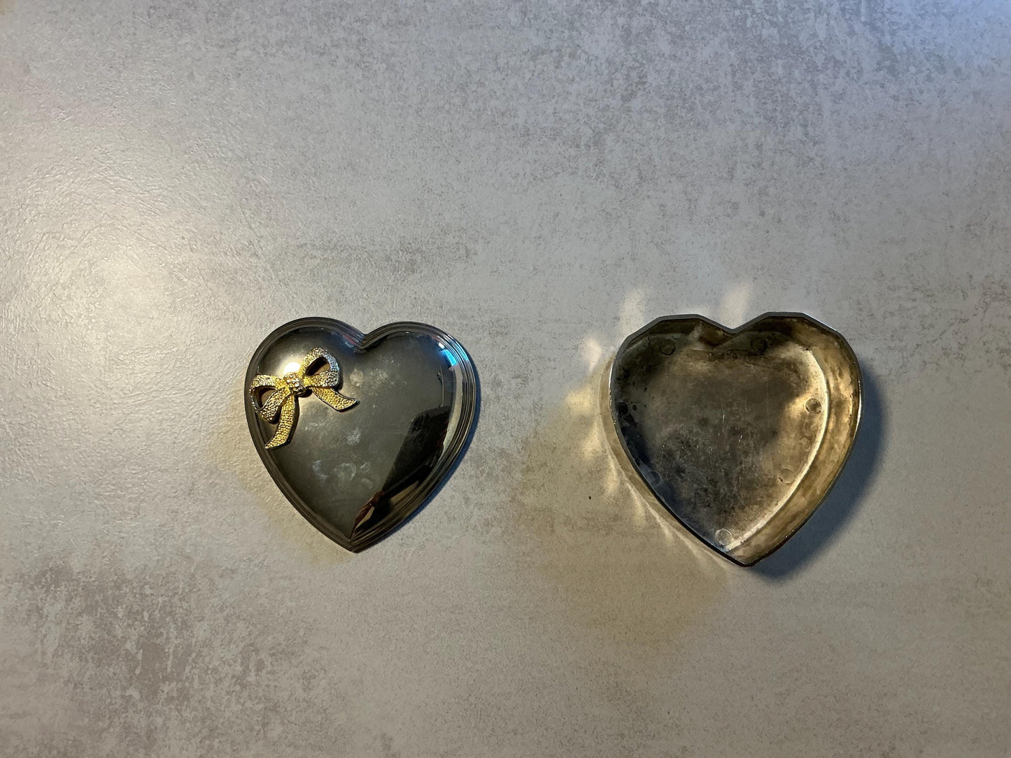 heart-shaped jewelry box