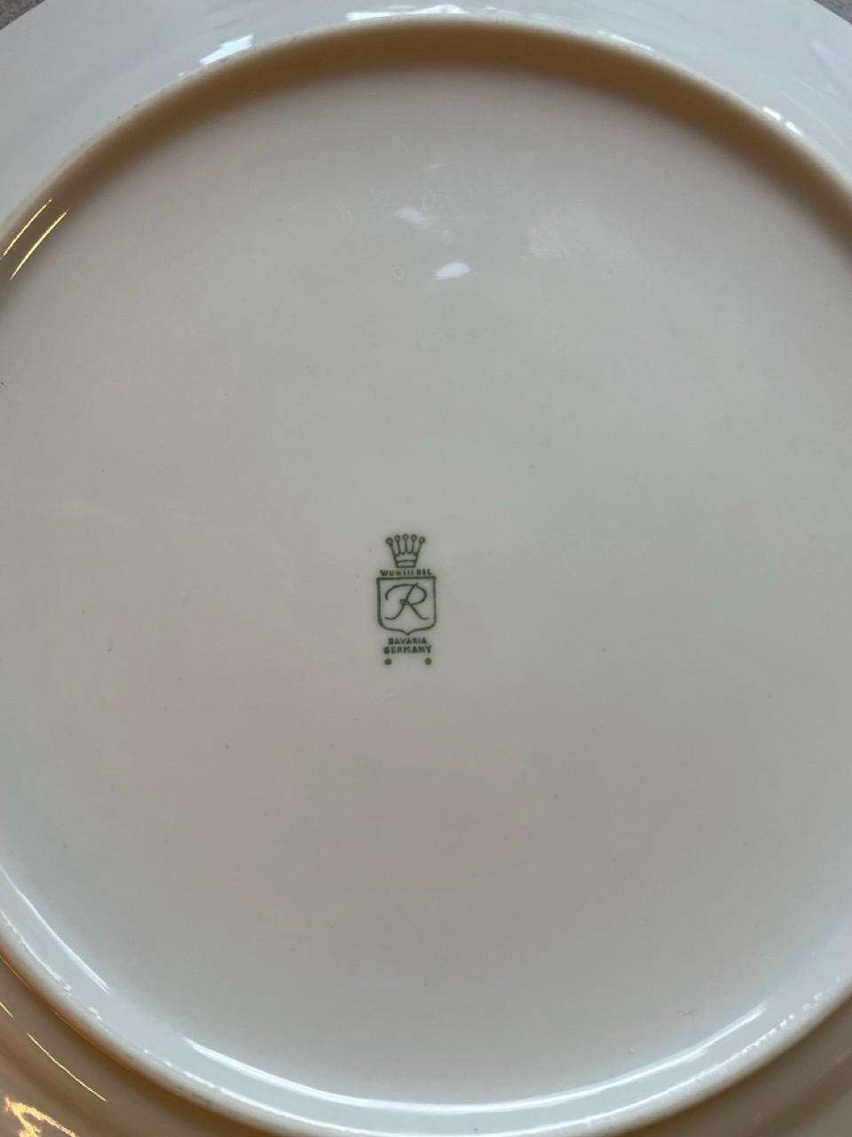 serving plate 25 cm