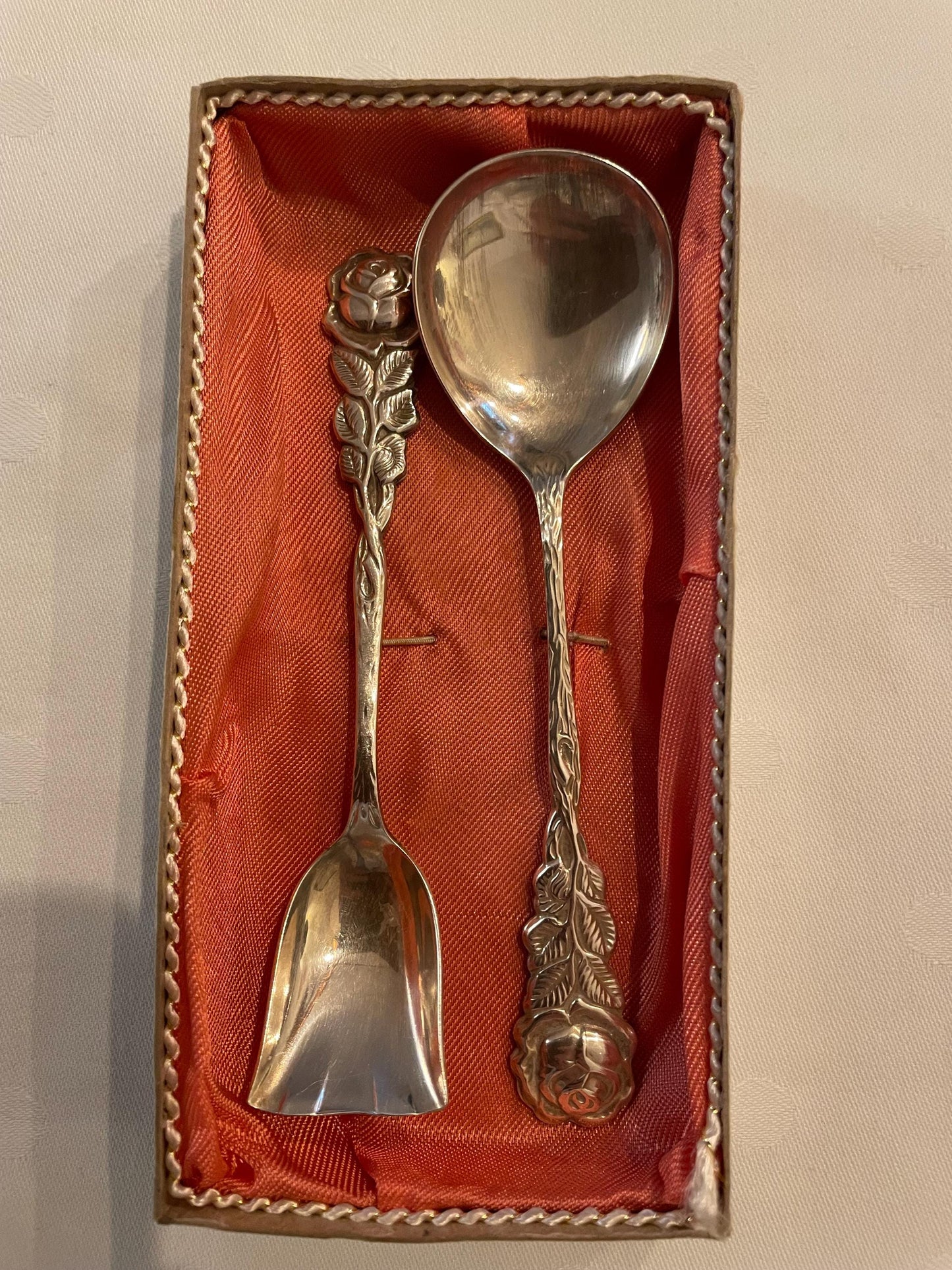 Exquisite BMF coffee cutlery set "Hildesheimer Rose" - silver-plated, 16 pieces