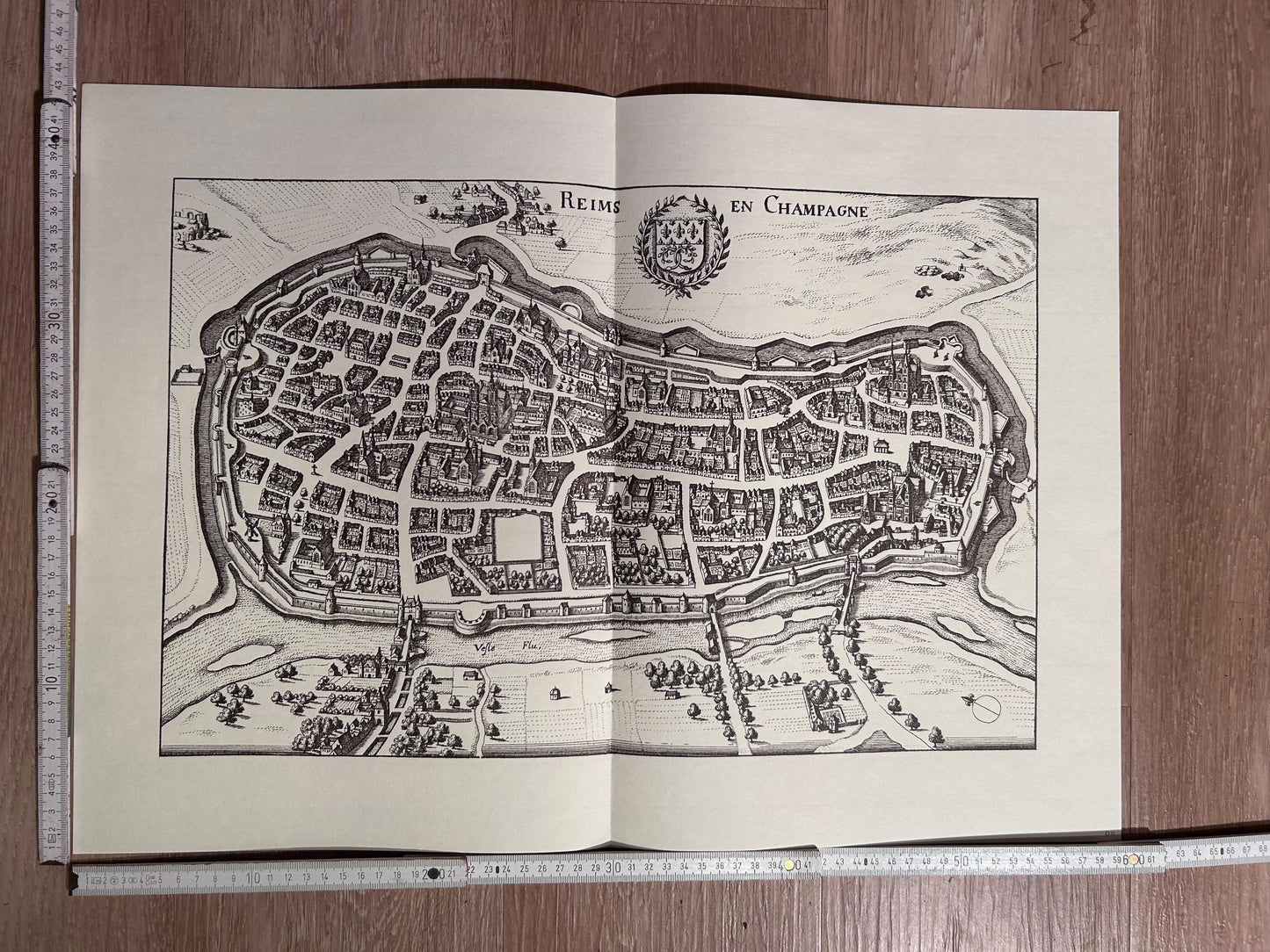 Vintage map of Reims