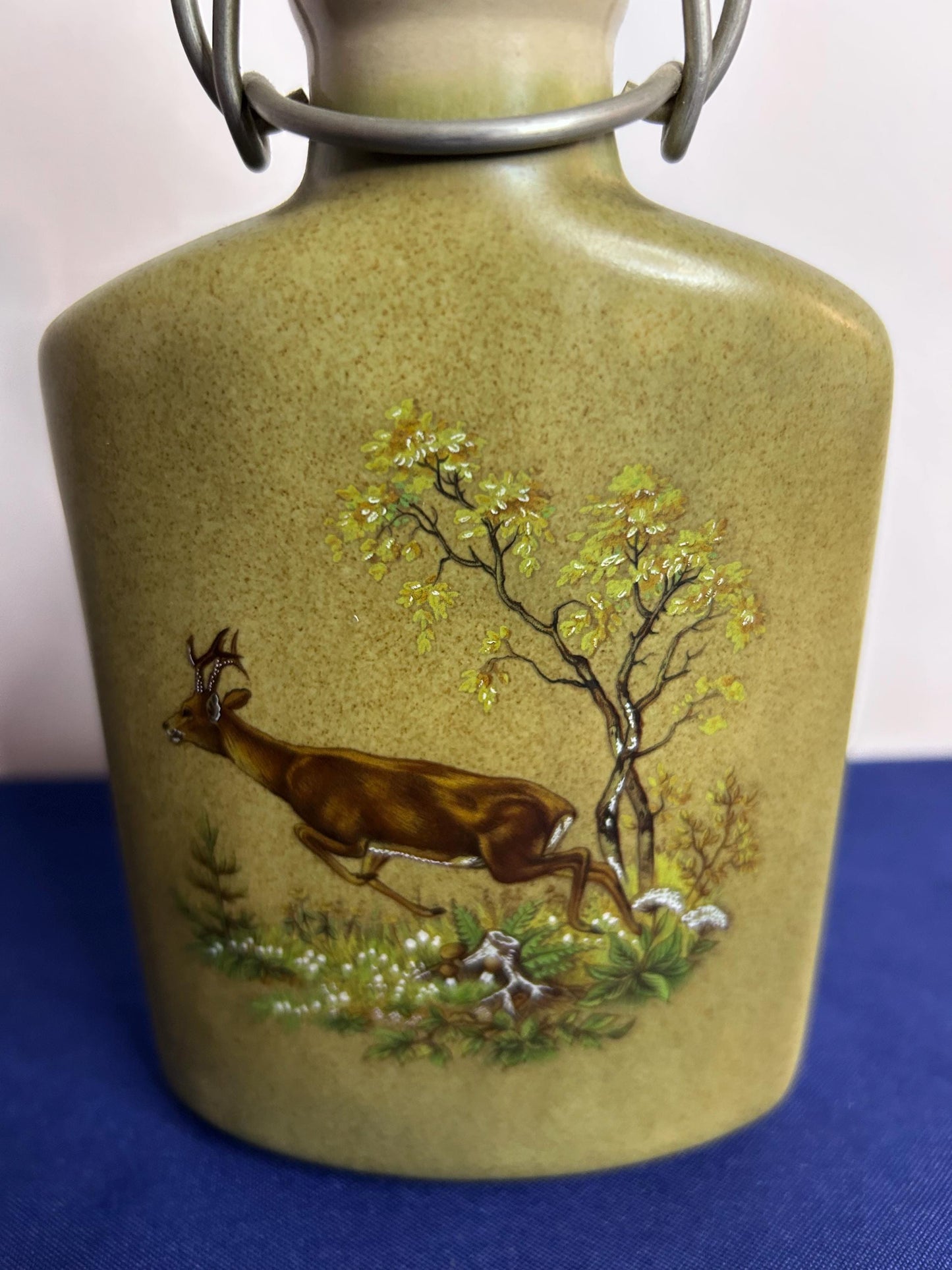 hunting bottle with deer